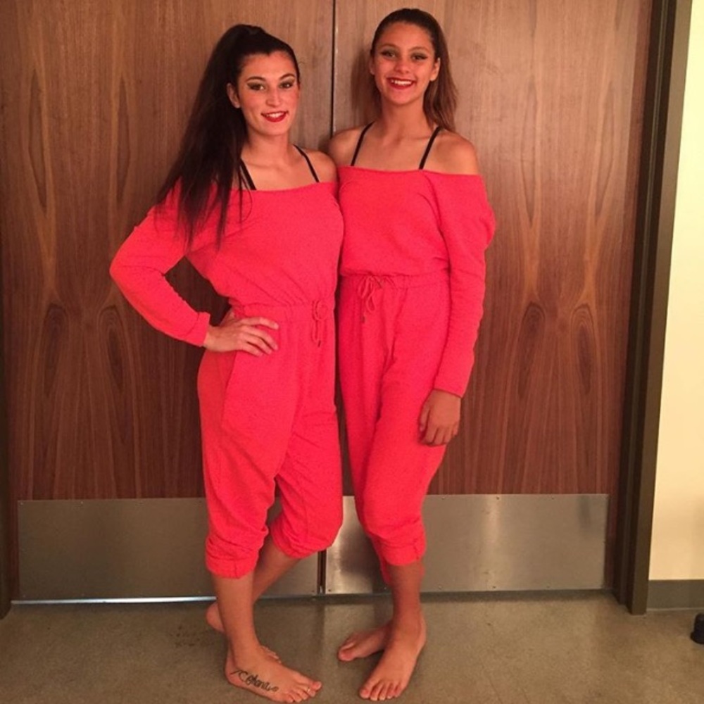 🔥Orange jumpsuit sweatsuit 6 - Picture 2 of 8